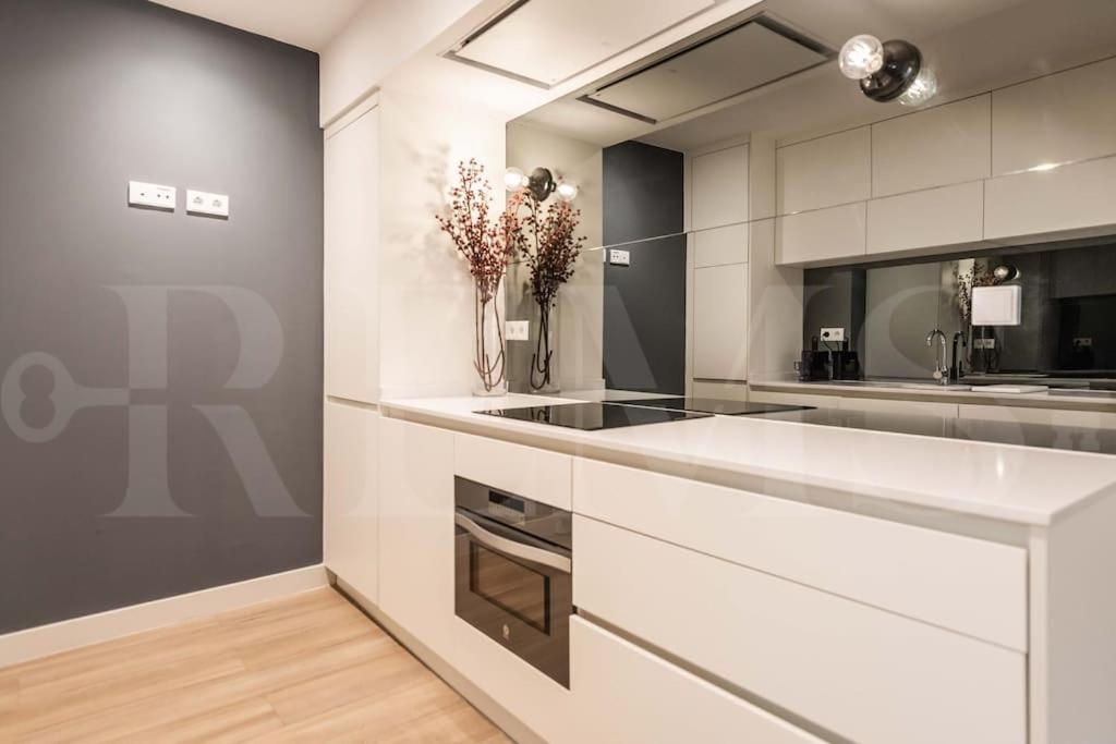 Penthouse Suite With Rooftop In The Heart Of Malaga By Rems Εξωτερικό φωτογραφία