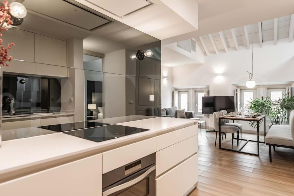 Penthouse Suite With Rooftop In The Heart Of Malaga By Rems Εξωτερικό φωτογραφία